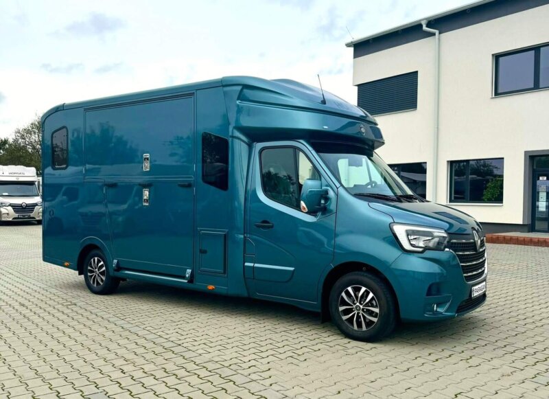 Excelsion 5XL horsebox