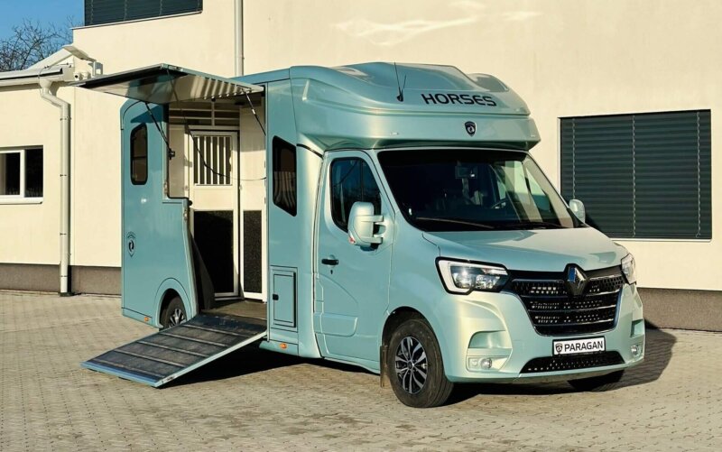 Excelsion 5XL horsebox